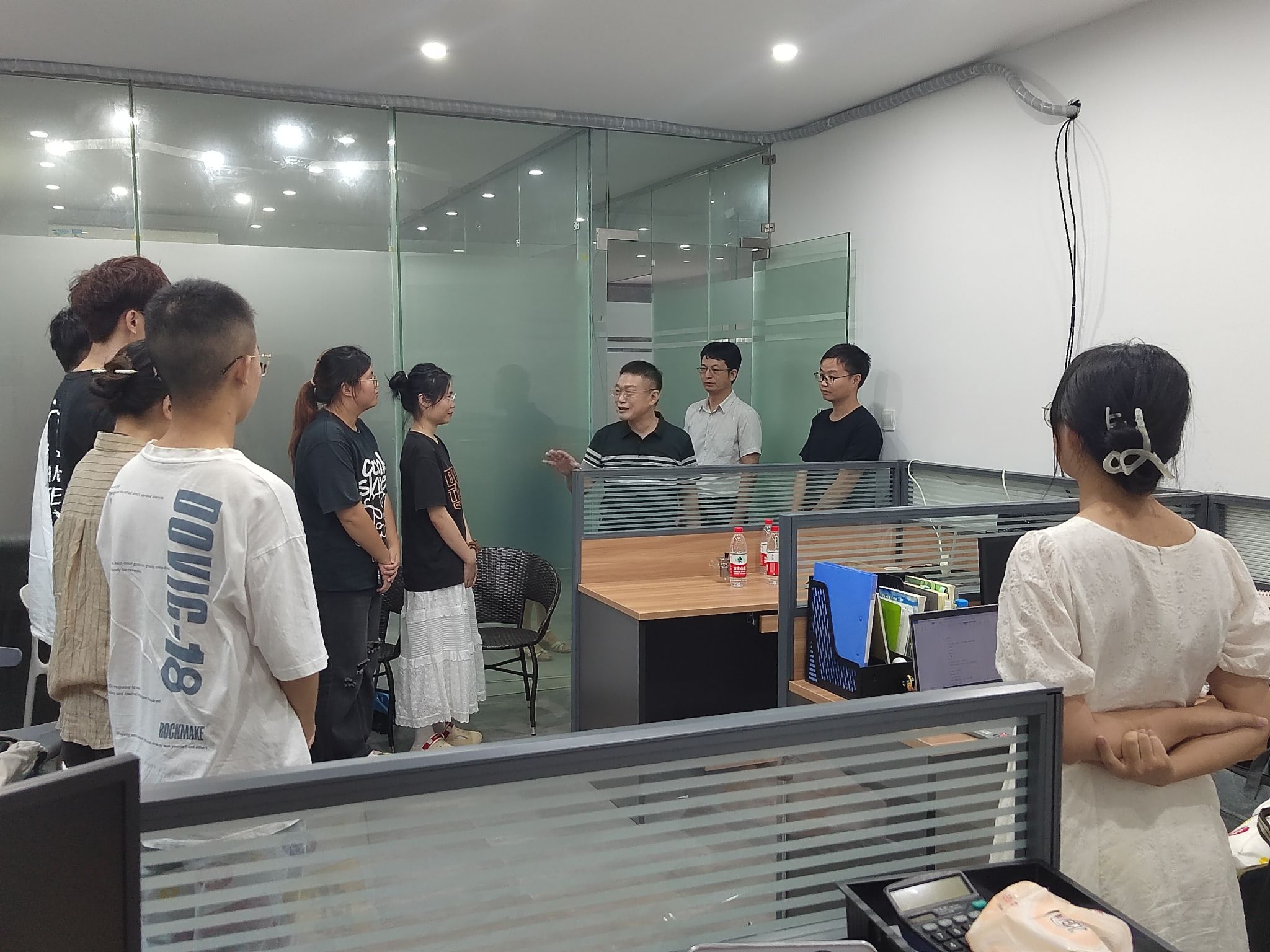 变换图片